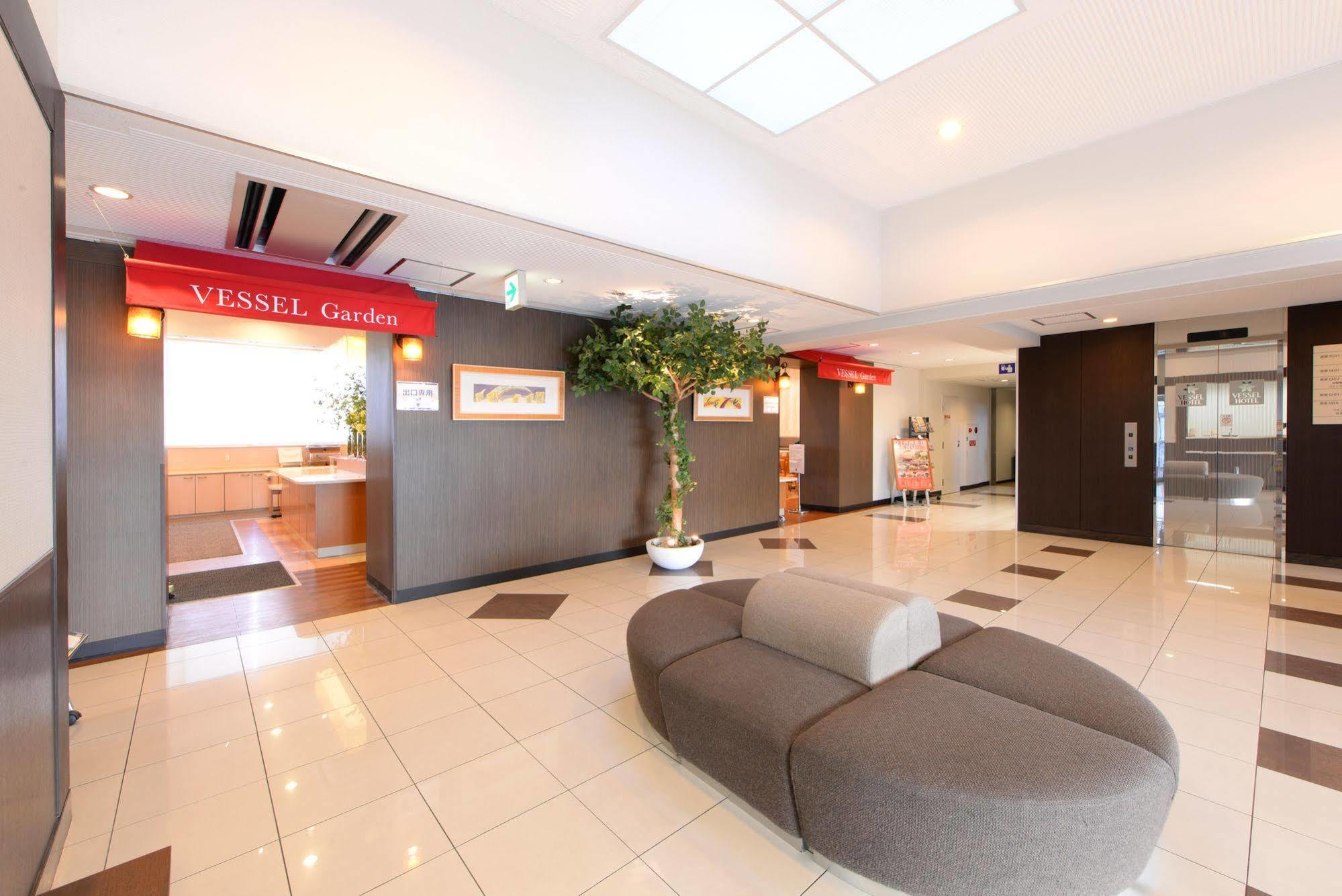 Vessel Hotel Higashi Hiroshima Екстер'єр фото